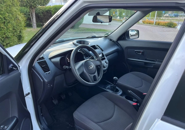 Kia Soul cena 21500 przebieg: 182599, rok produkcji 2009 z Wałbrzych małe 667
